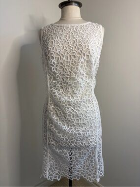 PETER NYGARD White Floral Lace Sleeveless Sheath Dress SIZE 16
